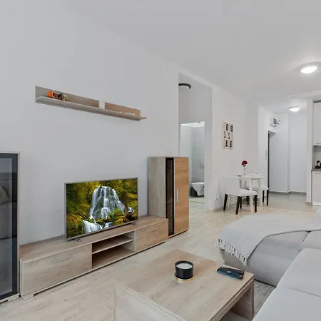 Apartamento Gvitown Cosy Retreat Vitan *